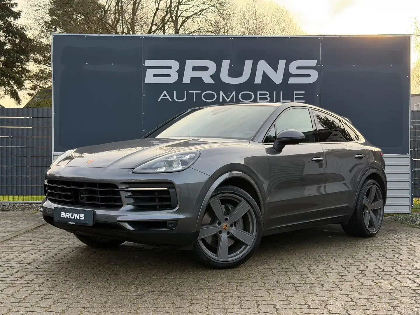 Porsche Cayenne Coupe S Approved Matrix LED AHK Grau - 1