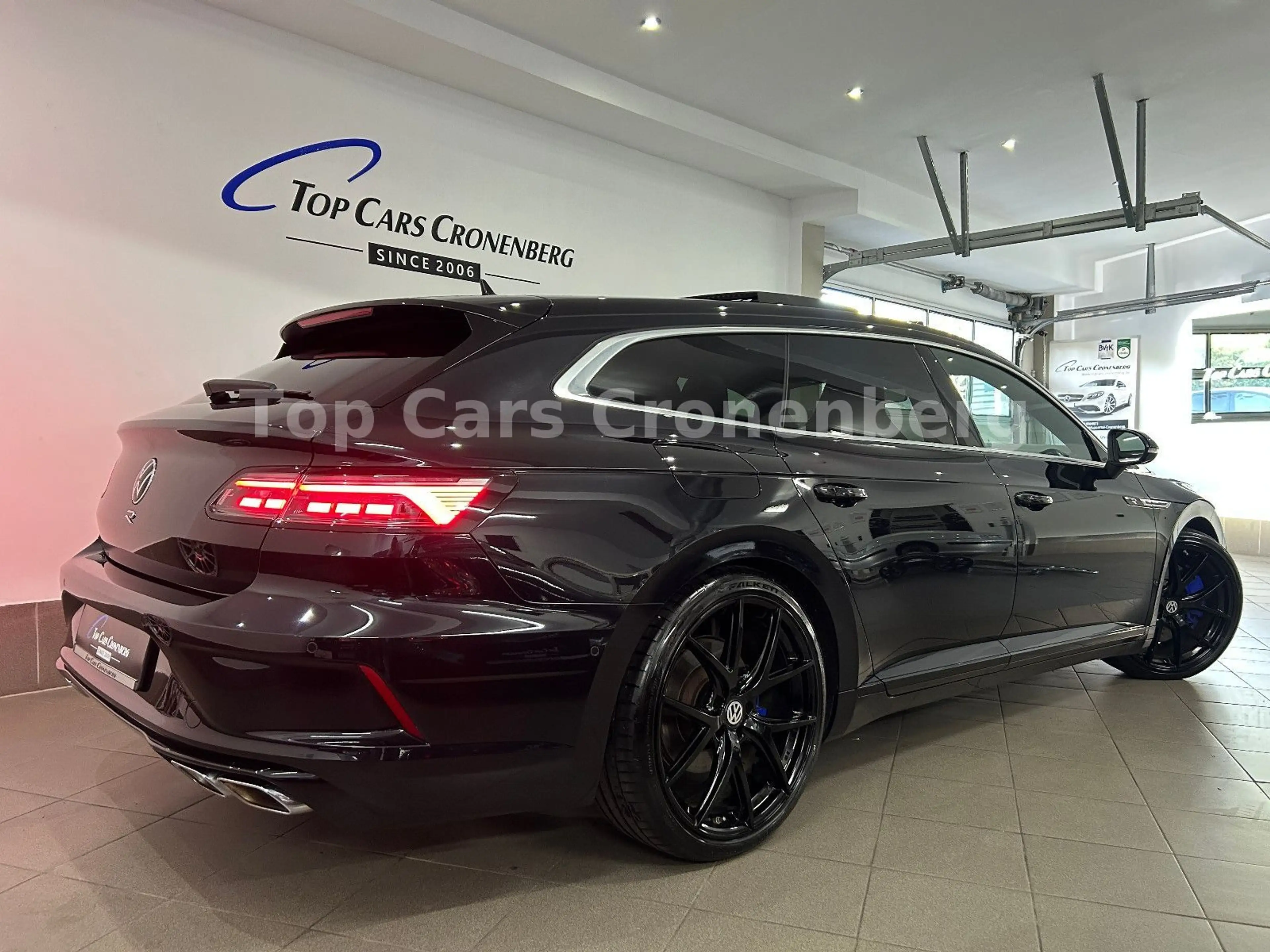Volkswagen Arteon R SB*Pano*LED*40TKM*HeadUp*ACC*Virtual*AHK — photo 3