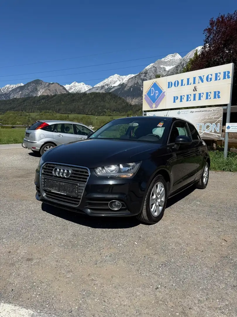 Audi A1 1,6 TDI Attraction - 1