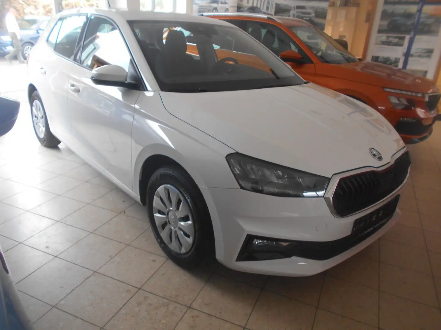 Skoda Fabia Selection Blanc - 2