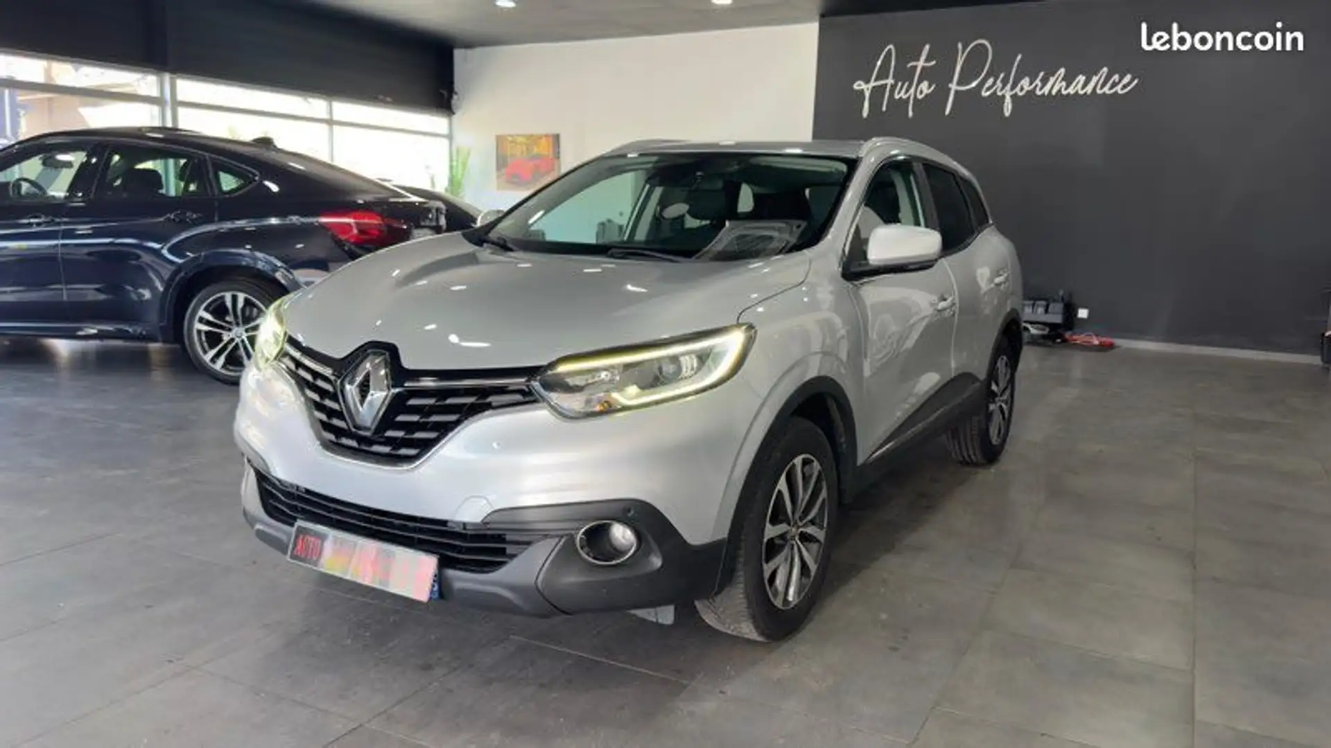 Renault Kadjar 1.5 dci 110 ch energy business Detecteur de franchissement ligne -climatisation regulateur vitesse limiteur radar avant a - 1