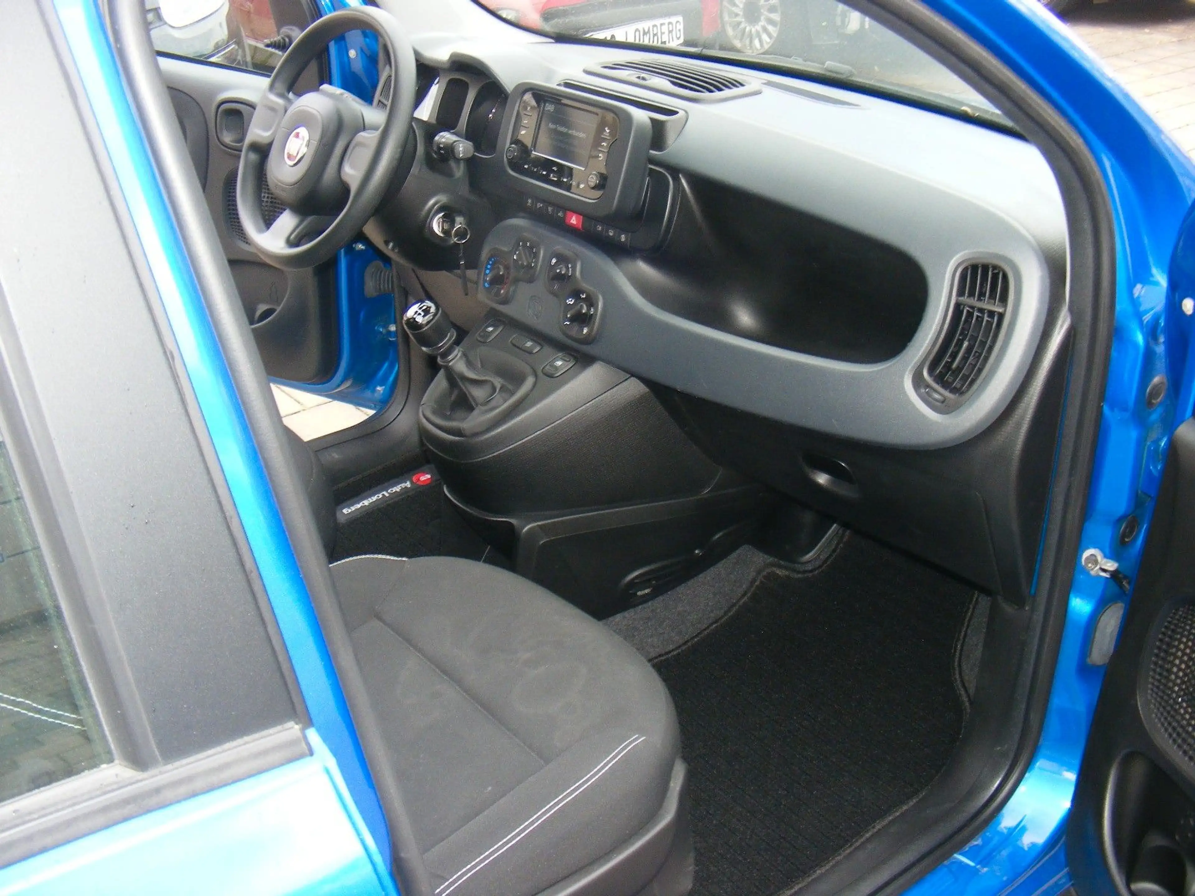 Fiat Panda Base — photo 11