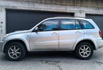 RAV 4 D-4D 4x4
