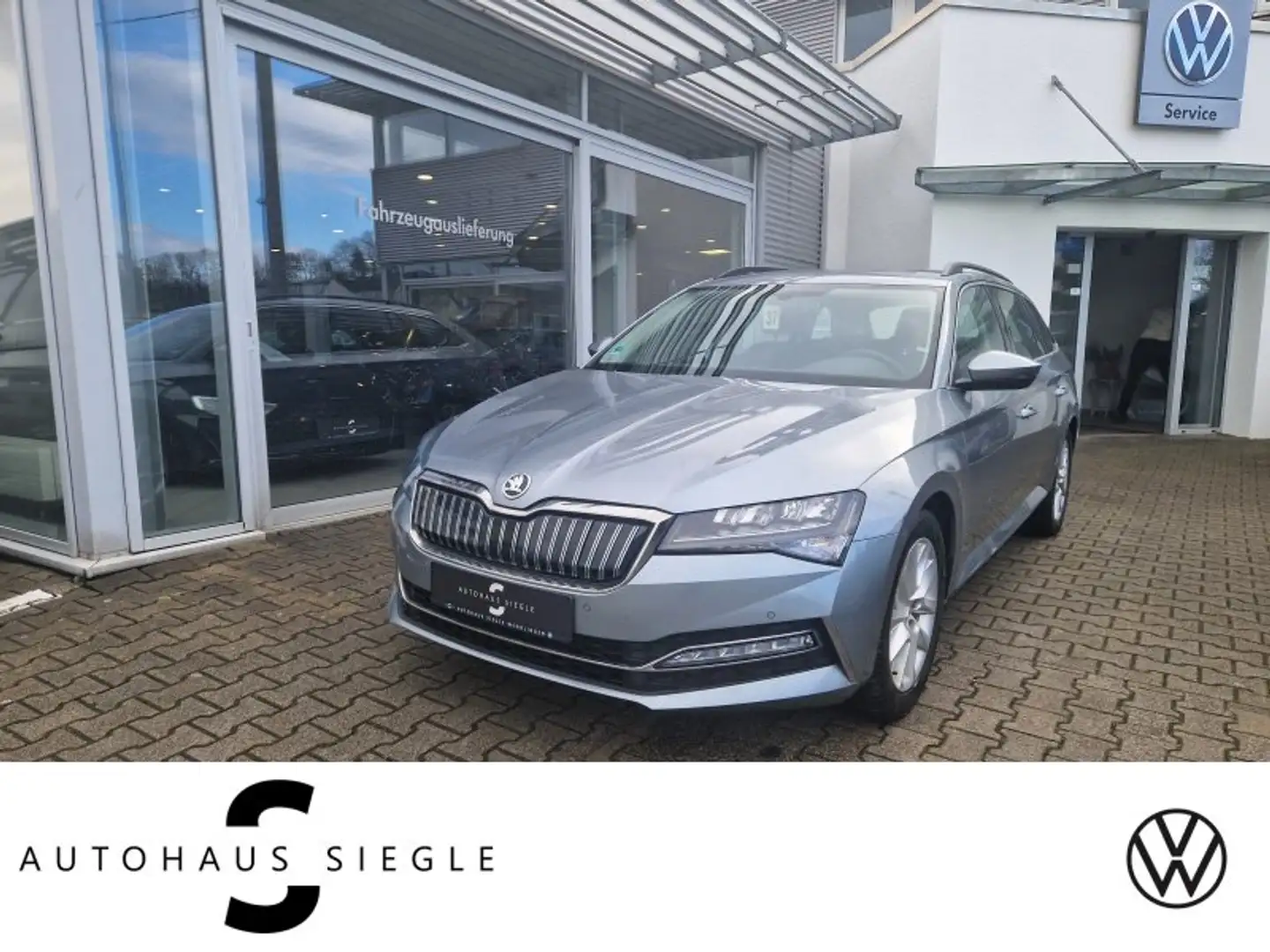 Skoda Superb Combi 1.4 TSI Ambition iV DSG AHK Navi LED DCC  Si Grau - 1