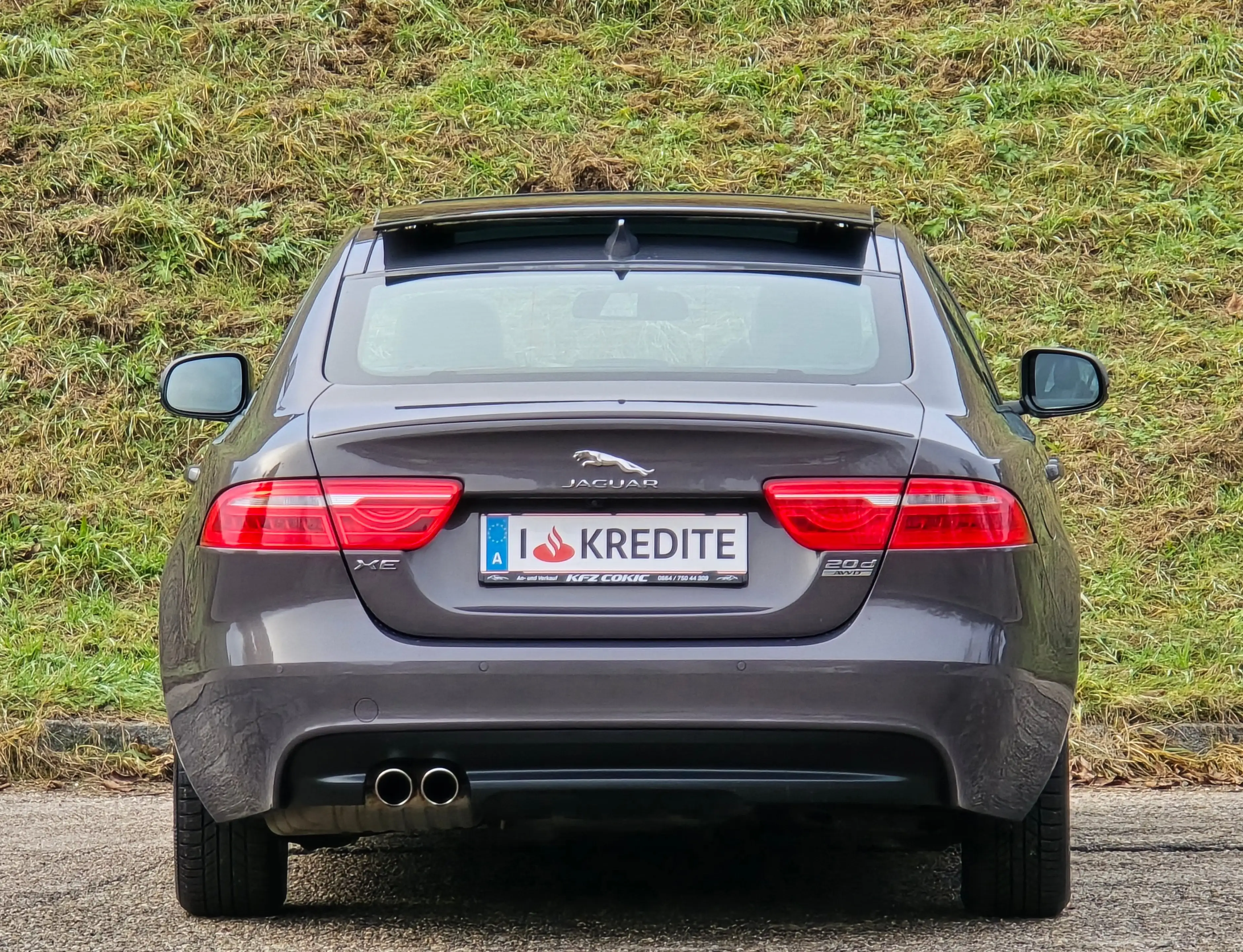 Jaguar XE R-Sport AWD Top* Kredit* Pano* Navi* RFK* Leder* — photo 6