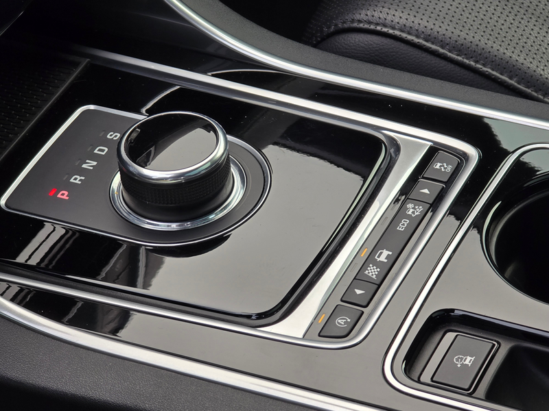 Jaguar XE R-Sport AWD Top* Kredit* Pano* Navi* RFK* Leder* — photo 13