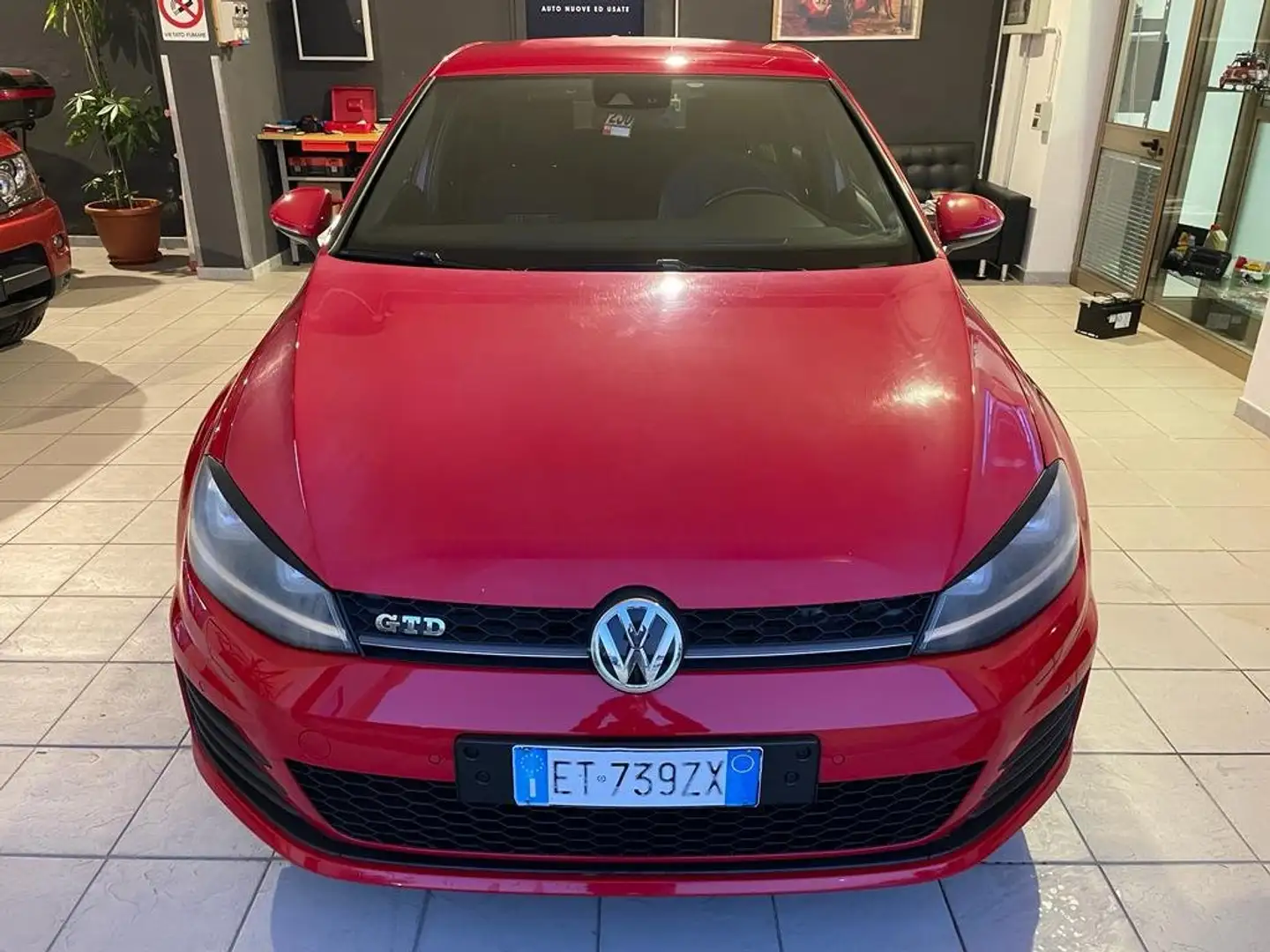 Volkswagen Golf 5p 2.0 tdi Gtd dsg Rojo - 2