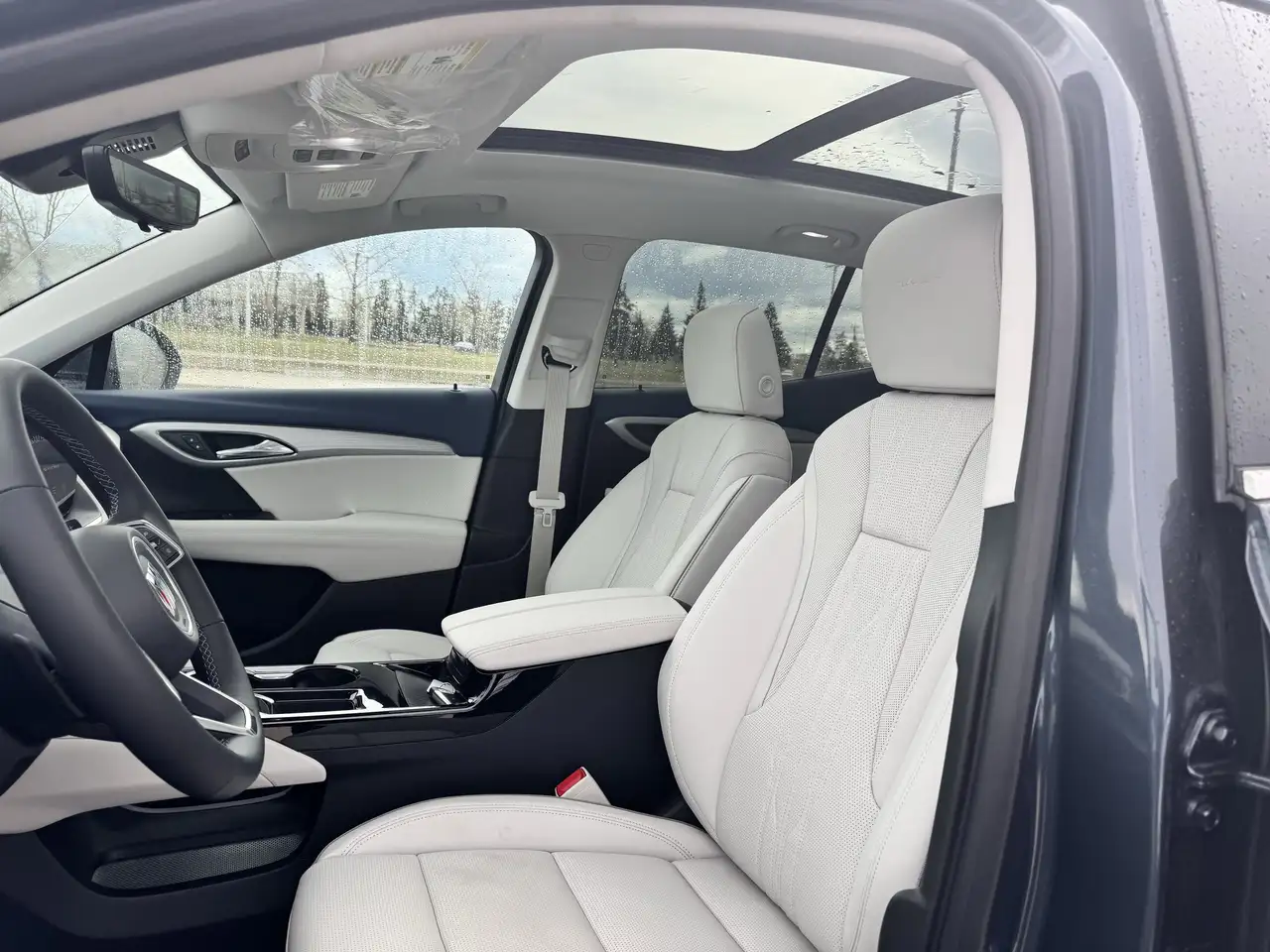 Buick Envision снимка Buick Envision