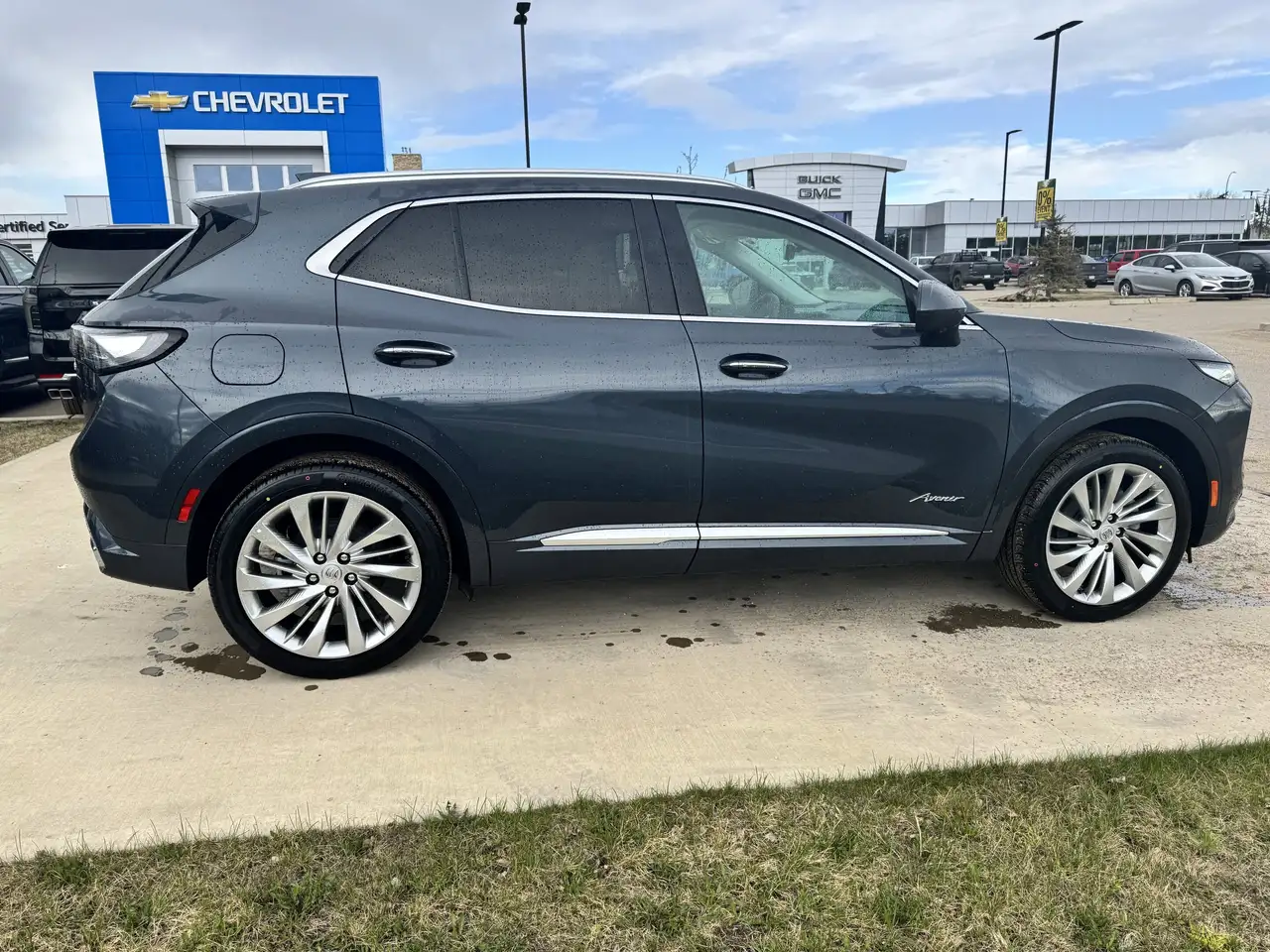 Buick Envision снимка Buick Envision