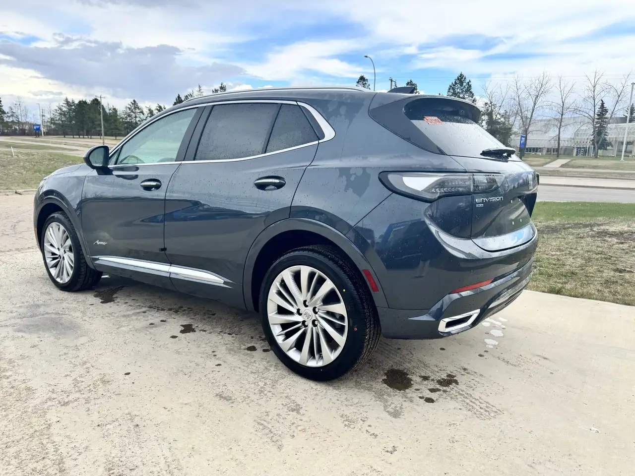 Buick Envision снимка Buick Envision