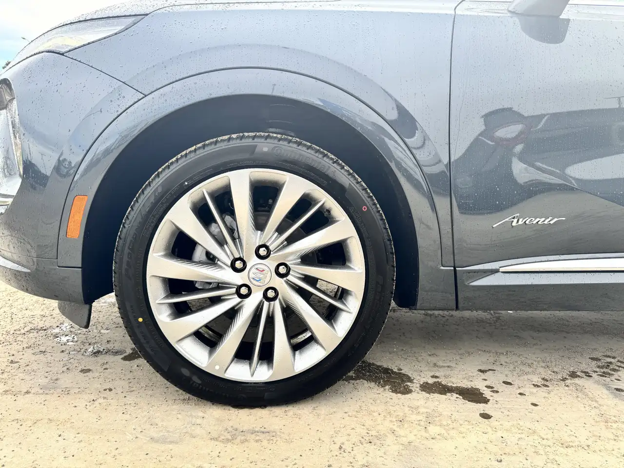 Buick Envision снимка Buick Envision