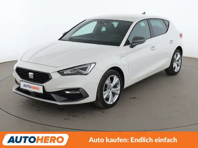 SEAT Leon e-Hybrid 1.4 TSI e-HYBRID FR Aut*NAVI*LED*ACC*CAM*PDC*SHZ*