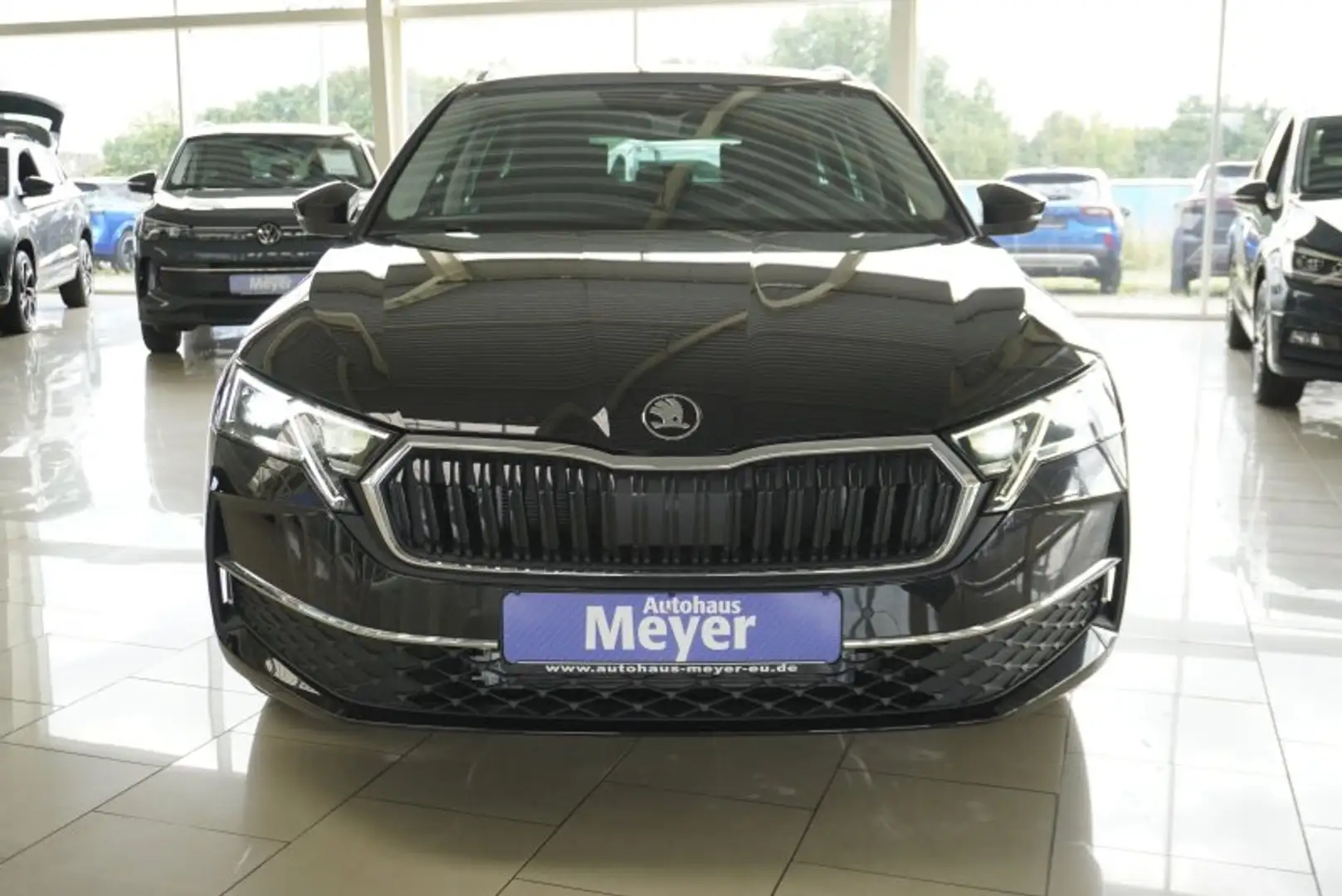 Skoda Octavia 1,5TSI DSG aAHK/Matrix/ACC/Kamera/el.Klappe      * Noir - 2