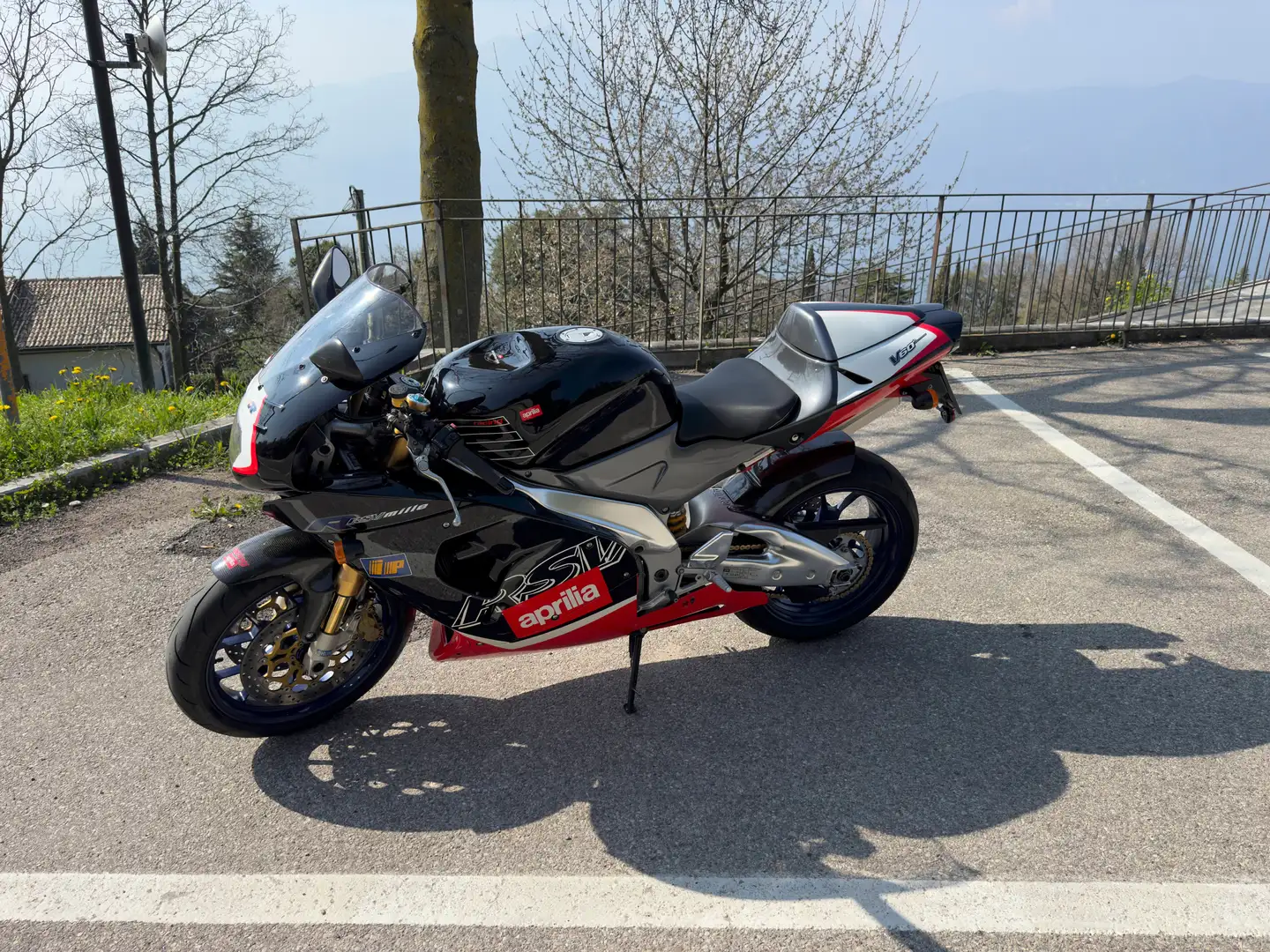 Aprilia RSV 1000 R Black - 2