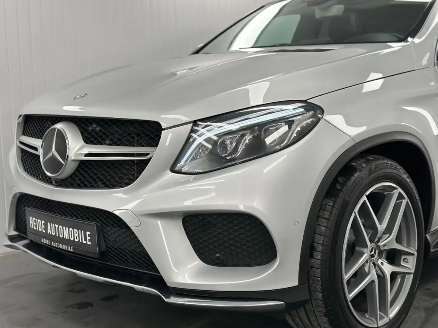 Mercedes-Benz GLE 350 d Coupe  4Matic AMG AHK Pano 360 °MB 100 Silver - 2