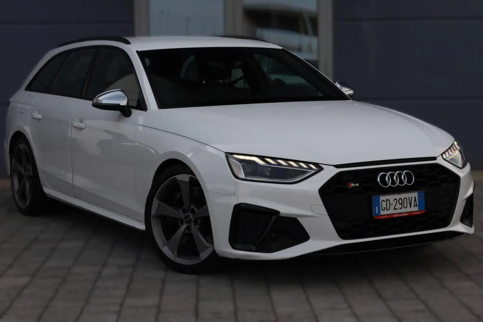 Audi S4 Avant TDI quattro tiptronic Bianco - 2