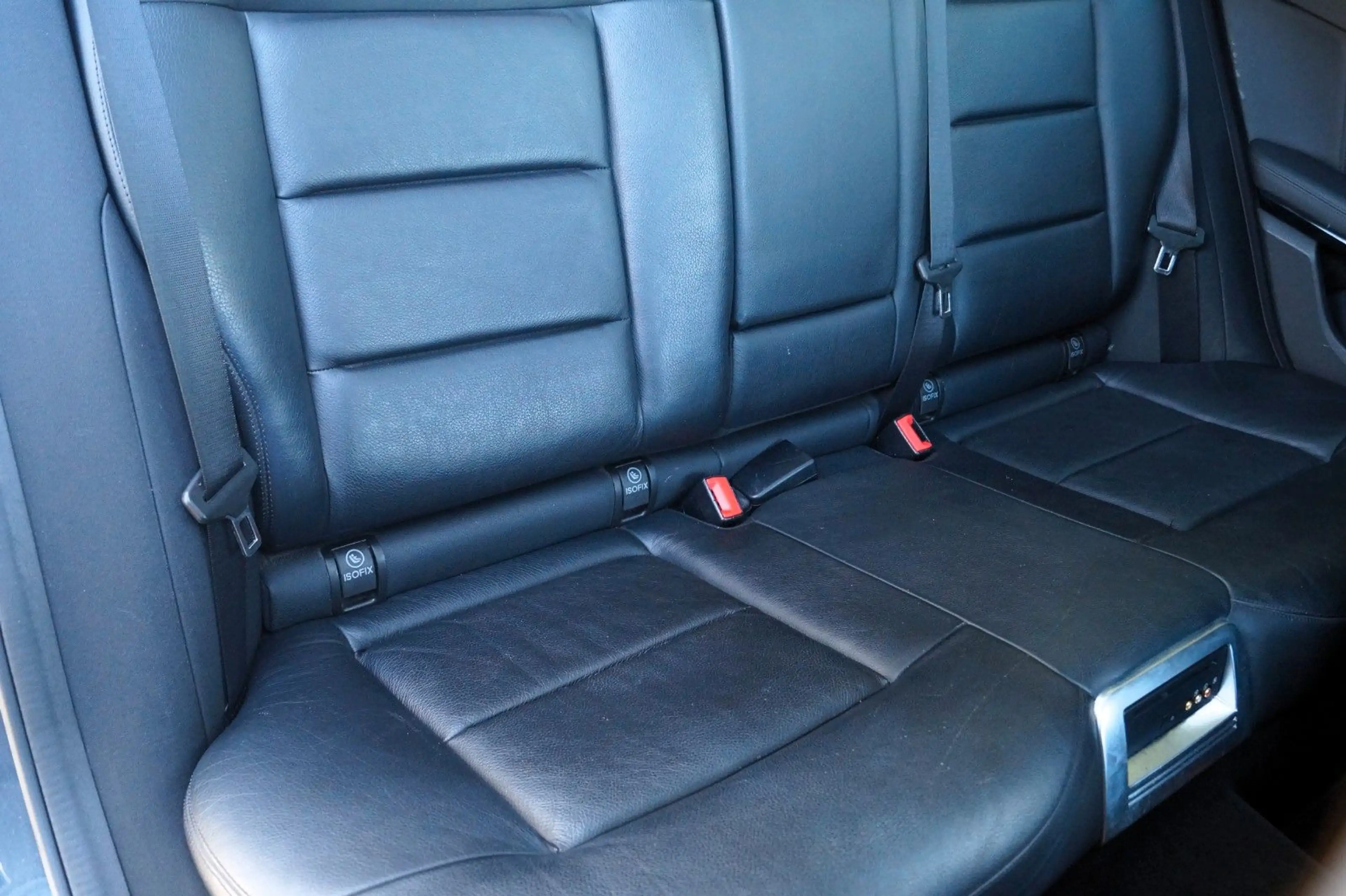 Mercedes-Benz E 350 E T-Modell CDI 4Matic/ SHZ/ PDC/ Pano. SHD — photo 10