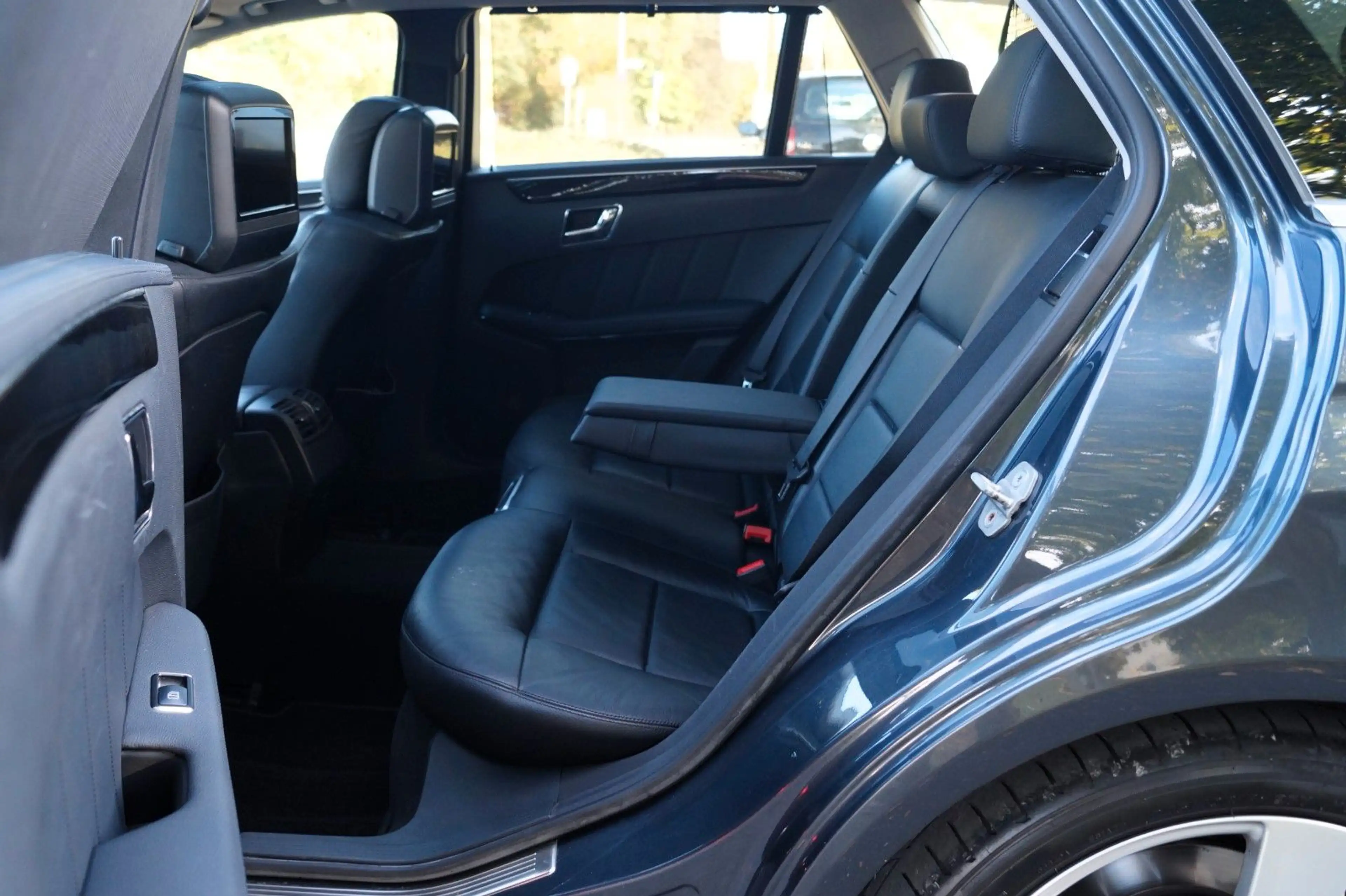 Mercedes-Benz E 350 E T-Modell CDI 4Matic/ SHZ/ PDC/ Pano. SHD — photo 9