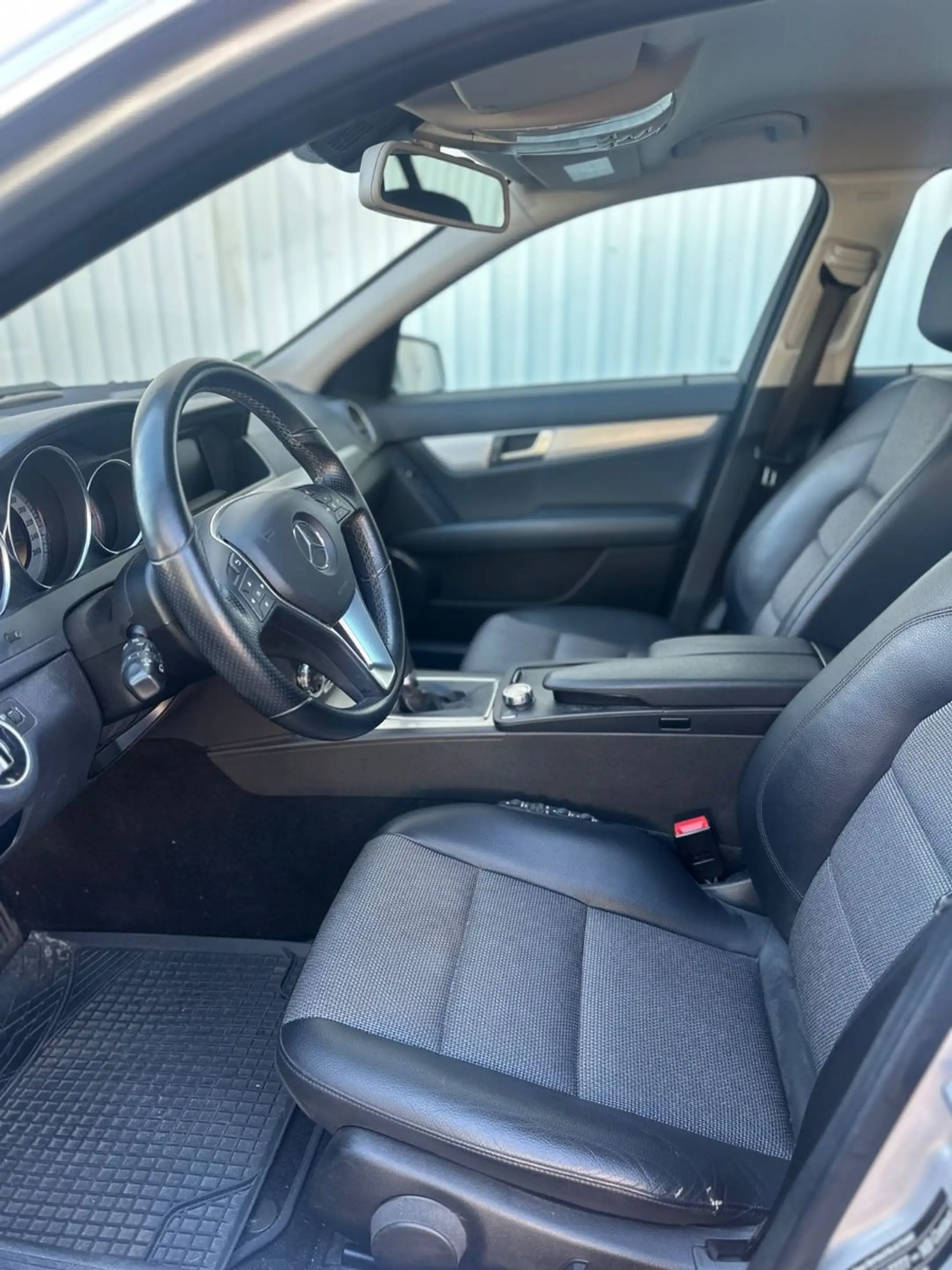 Mercedes-Benz C 200 CDI BlueEfficiency 2.Hand MB Scheckheft — photo 12