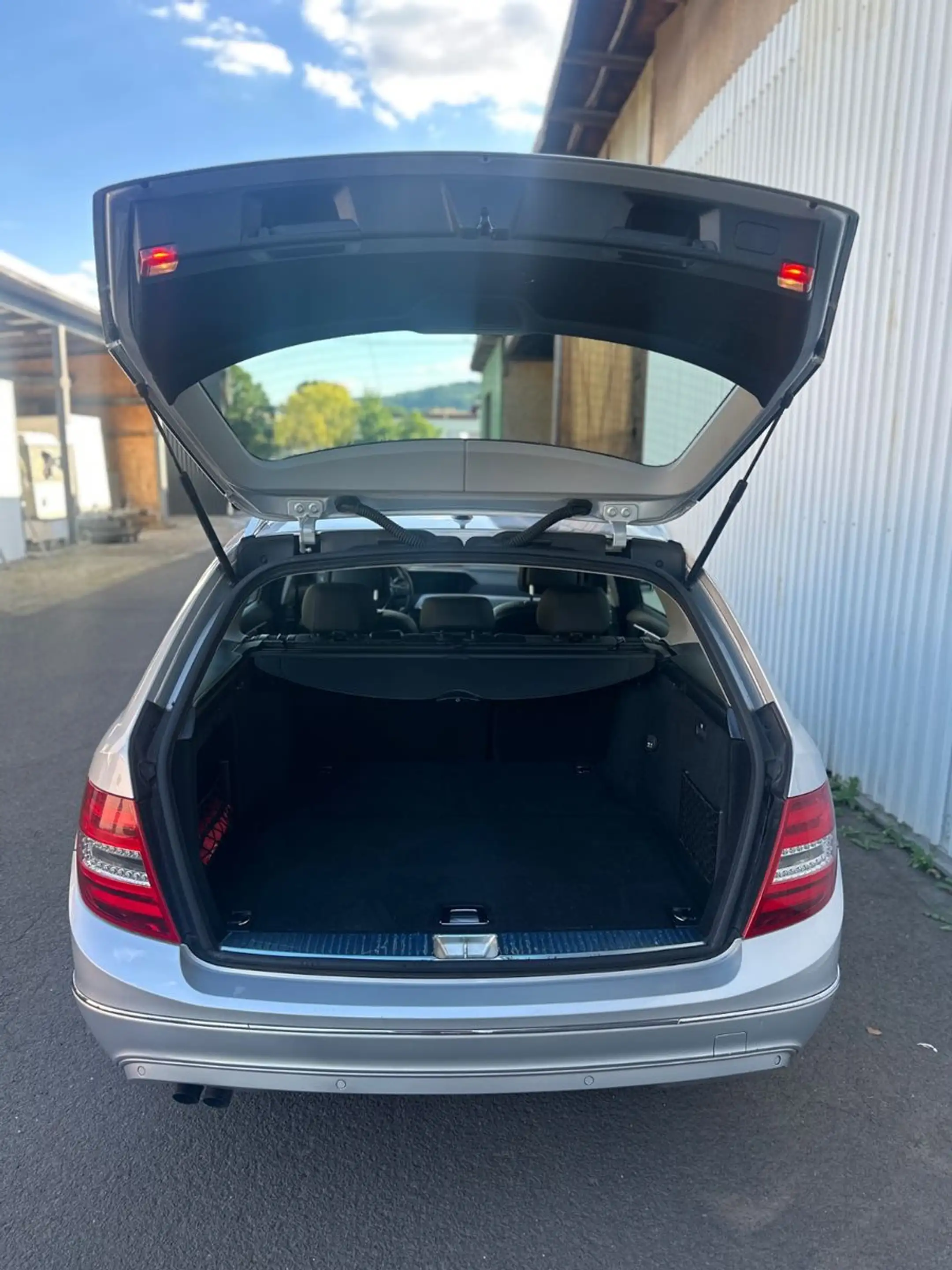 Mercedes-Benz C 200 CDI BlueEfficiency 2.Hand MB Scheckheft — photo 14