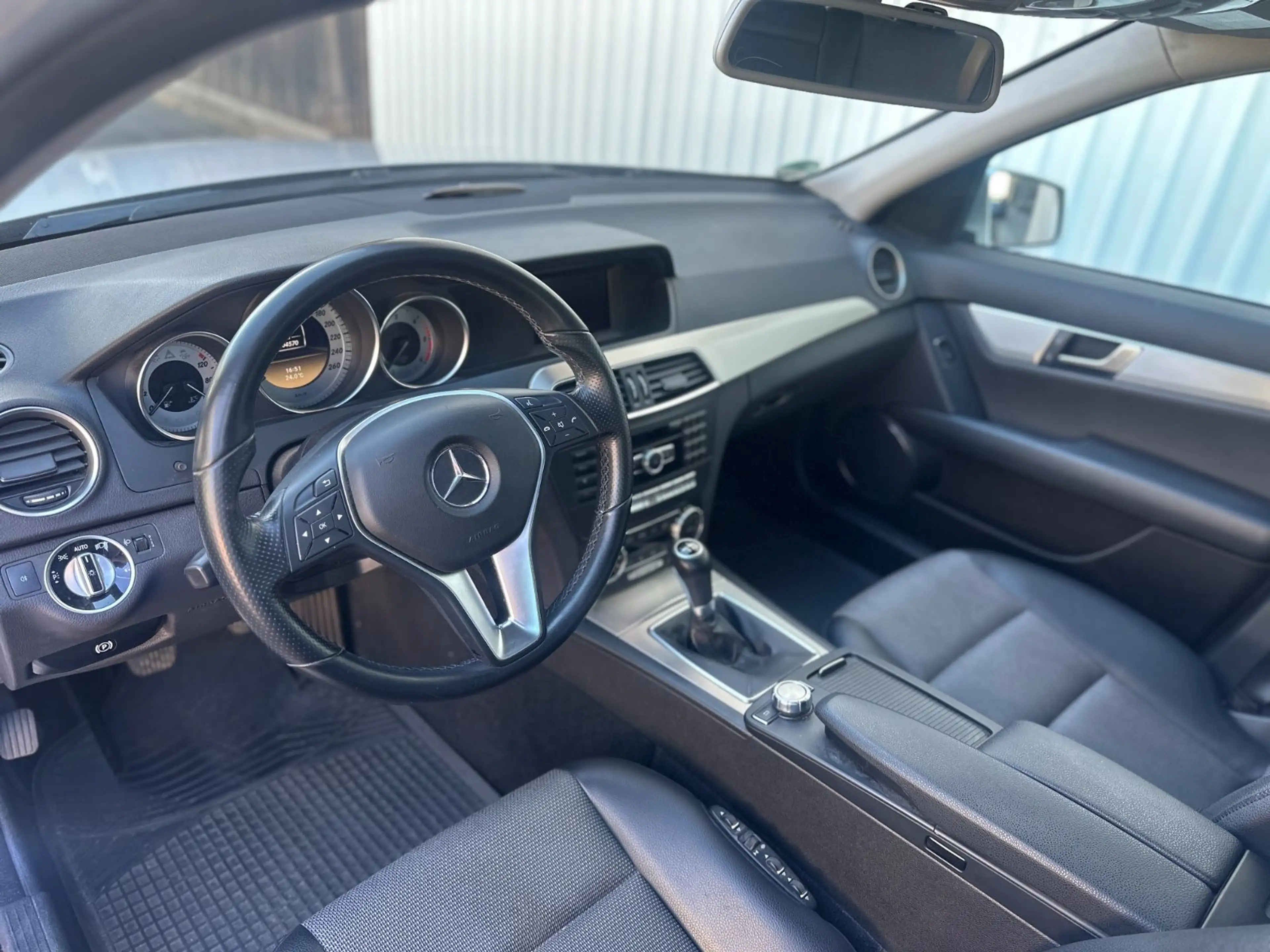 Mercedes-Benz C 200 CDI BlueEfficiency 2.Hand MB Scheckheft — photo 10