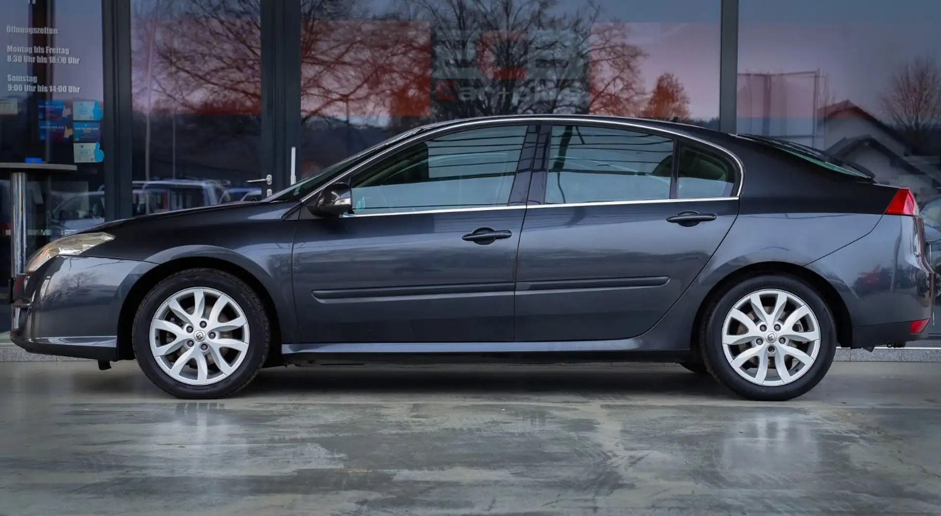 Renault Laguna III Dynamique *TÜV 10/27/Klimaaut./Temp.* Grau - 2