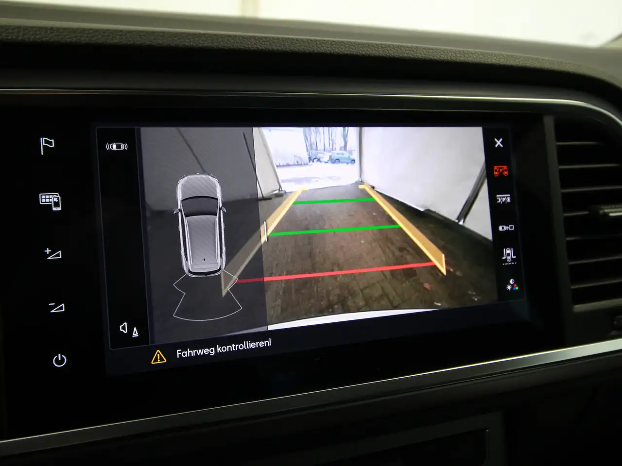 SEAT Ateca 1.5 TSI FR NAVI+KAMERA+LED+ACC 19