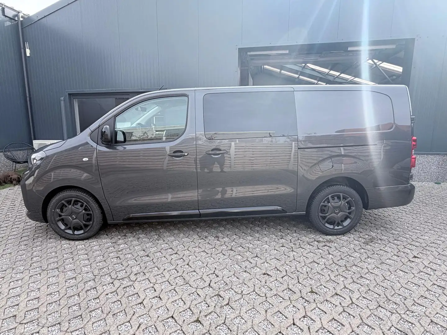 Citroen Jumpy 6 plaatsen - NIEUW/AUTOMAAT - 32975€+ Zwart - 2