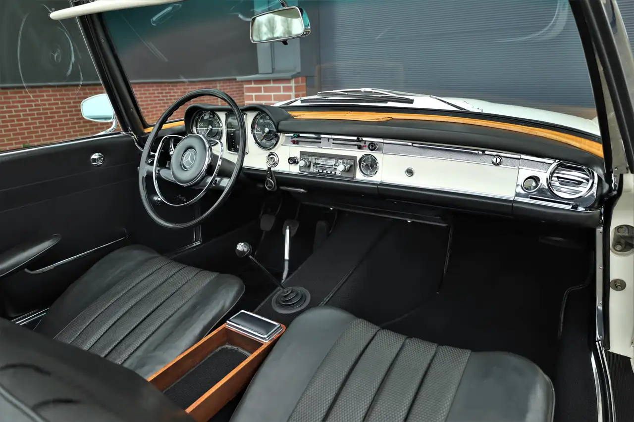 Mercedes-Benz SL 230 SL W113 Pagode Gerestaureerd, foto 9