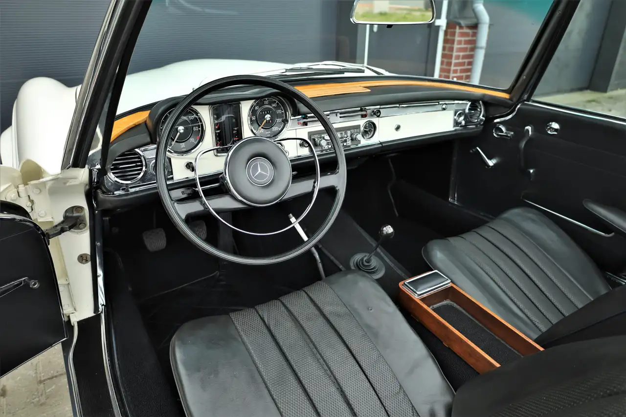 Mercedes-Benz SL 230 SL W113 Pagode Gerestaureerd, foto 6