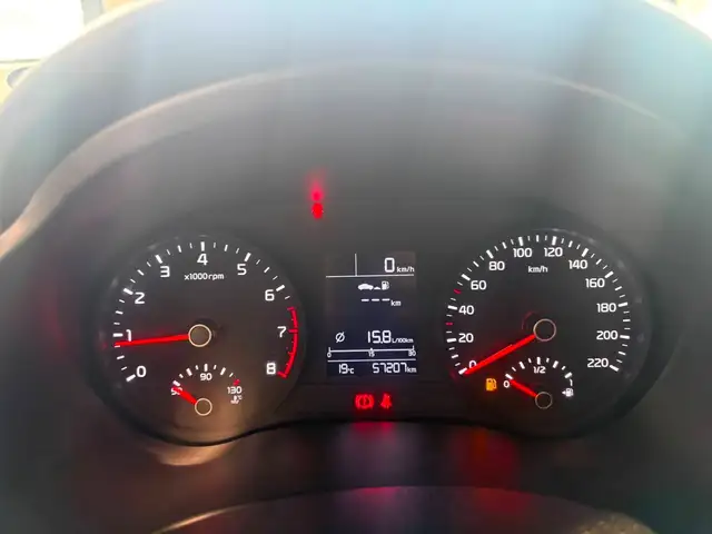 Kia Rio view 7
