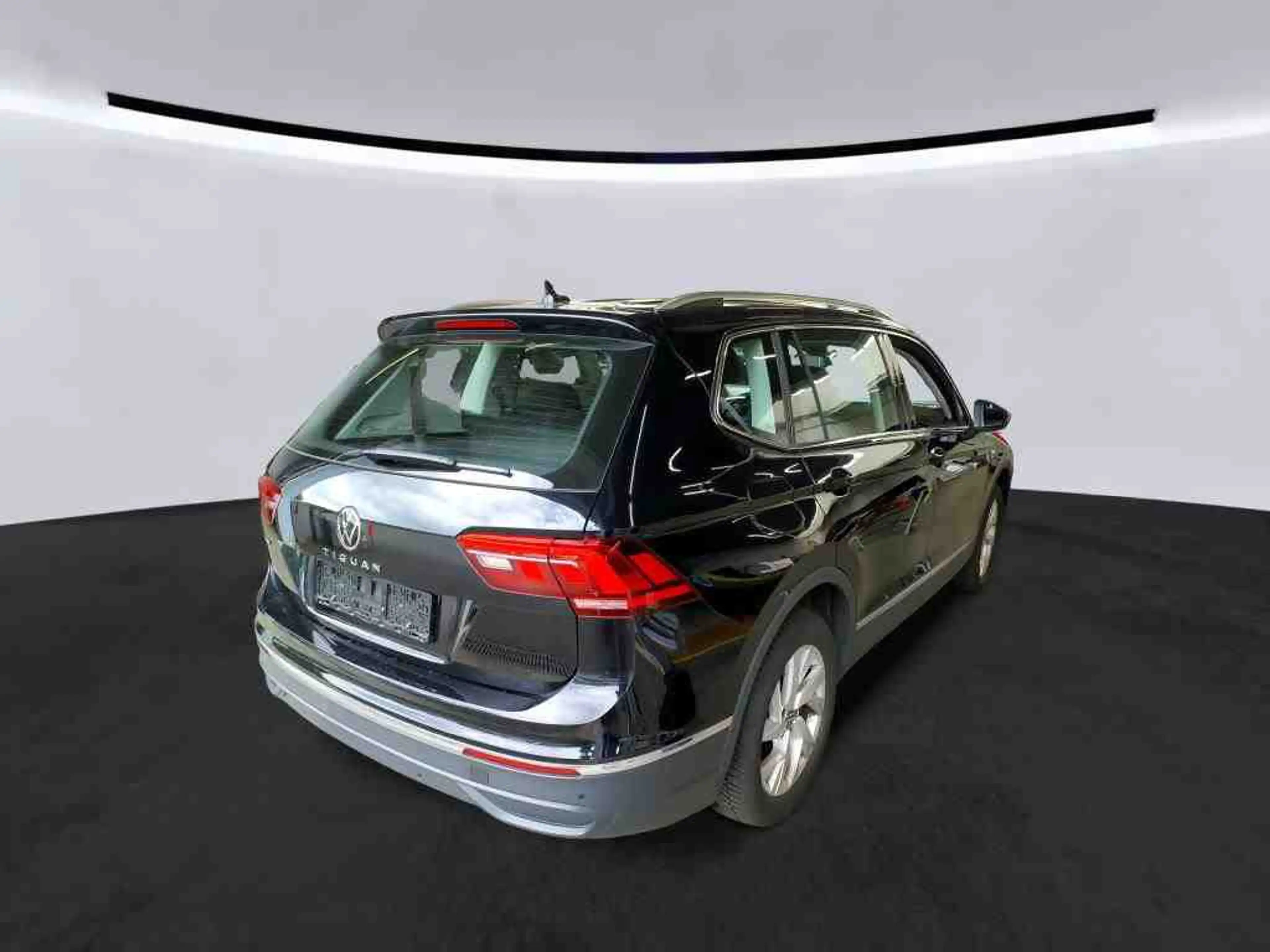Volkswagen Tiguan Allspace 1.5 TSI Sonderleasing! 7-Sitze Navi AHK — photo 3