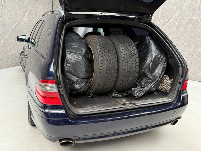 Mercedes-Benz E 350 Estate CGI 293 PK / Youngtimer / APK — photo 6