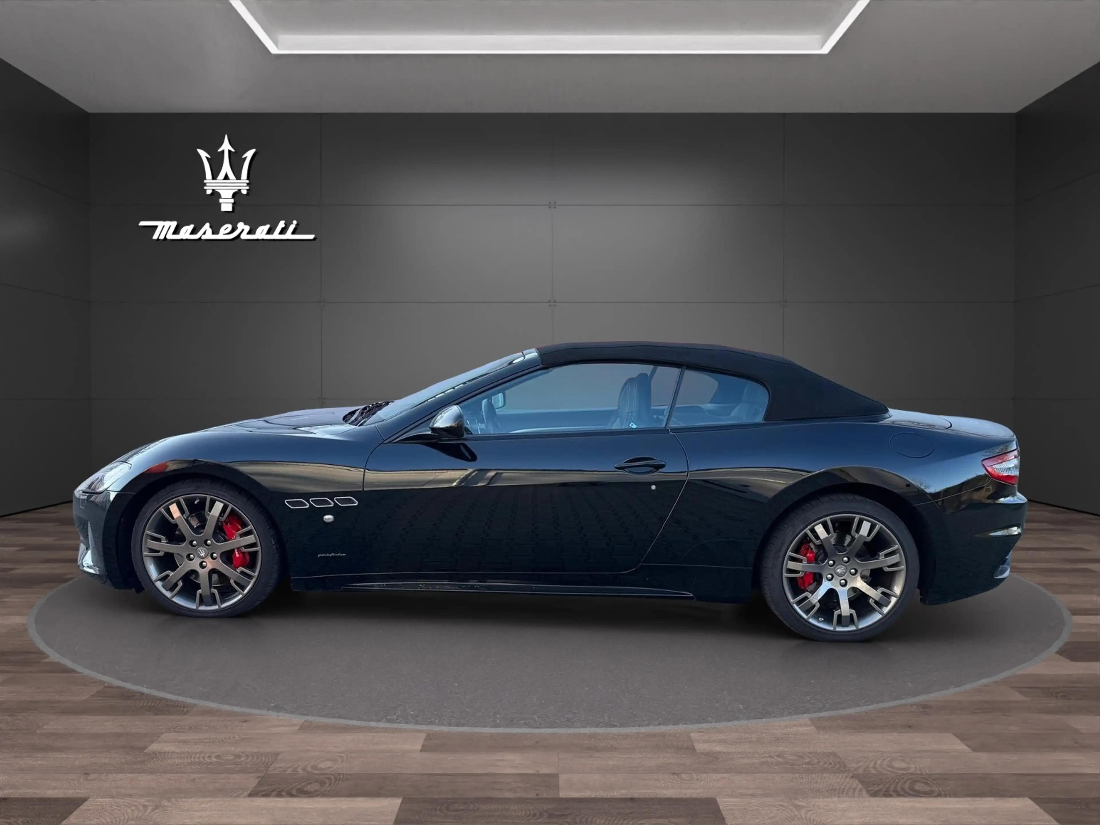 Maserati GranCabrio Sport — photo 4