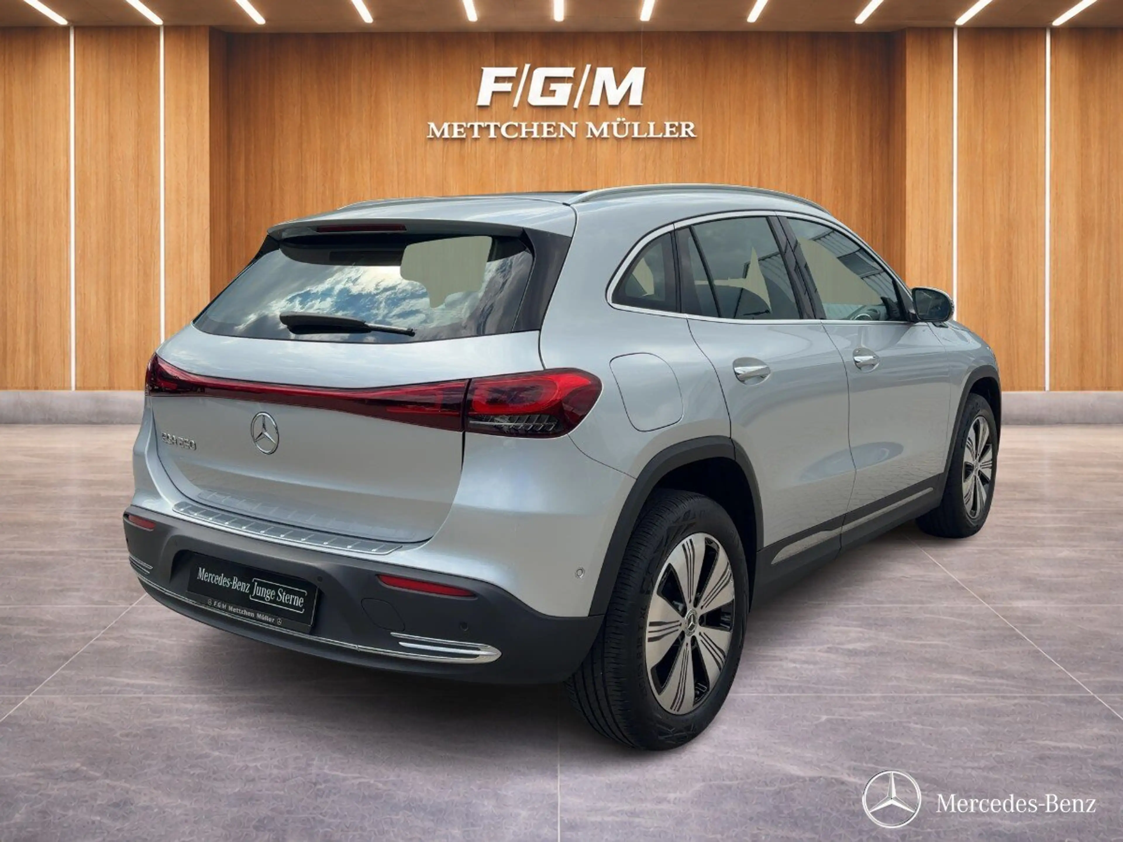 Mercedes-Benz EQA 250 EQA 250 PROGRESSIVE+PANO+KEYGO+LED+RÜCKFAHRKAMER — photo 3