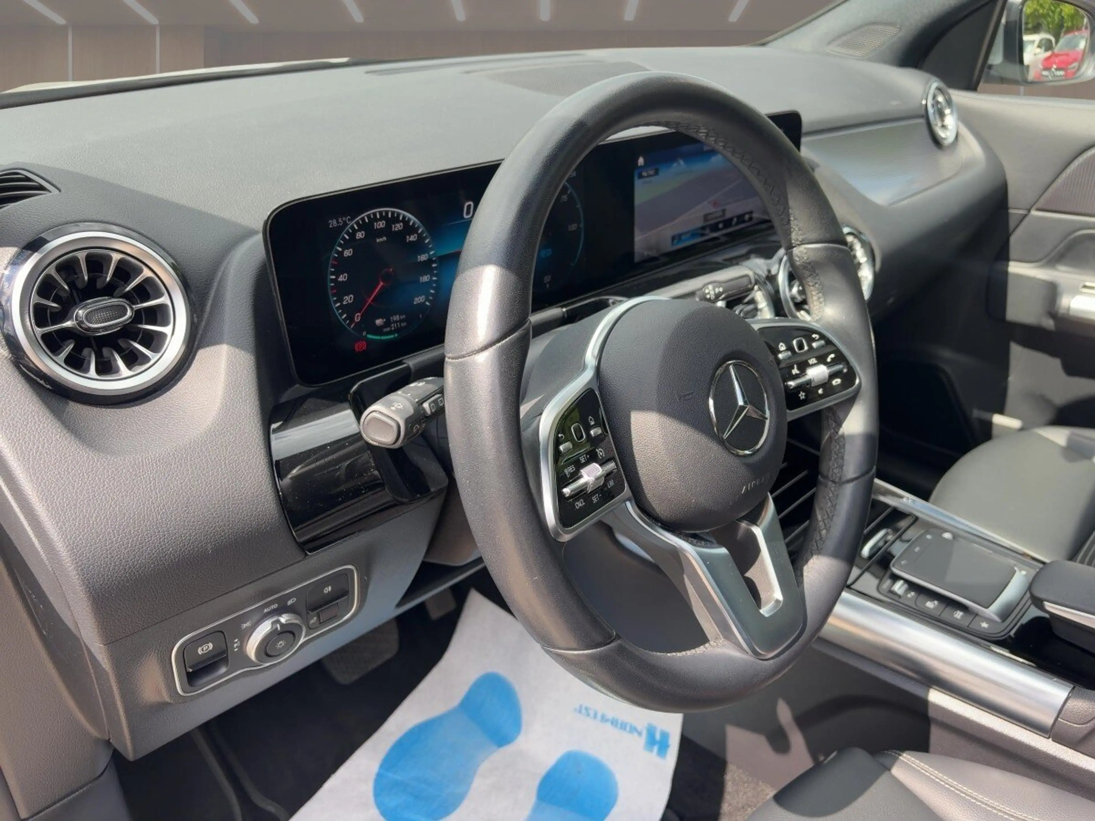Mercedes-Benz EQA 250 EQA 250 PROGRESSIVE+PANO+KEYGO+LED+RÜCKFAHRKAMER — photo 13