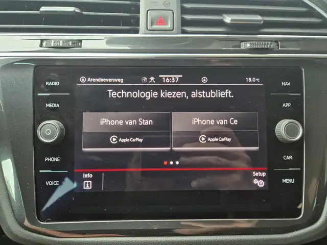 Volkswagen Tiguan view 24