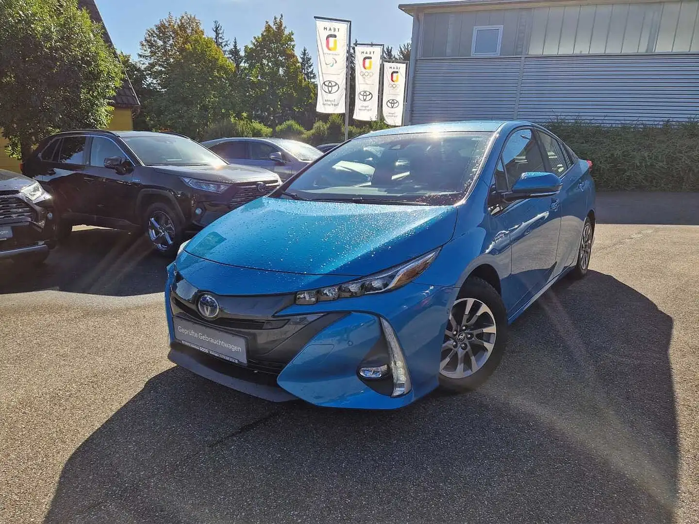 Toyota Prius Plug-in Hybrid Comfort Blau - 1