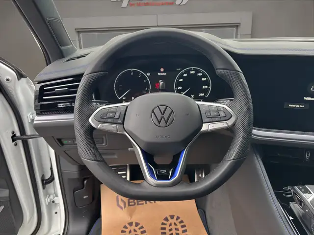 Volkswagen Touareg *R*  Final Edition - nur € 85.999,-* Ansicht 12