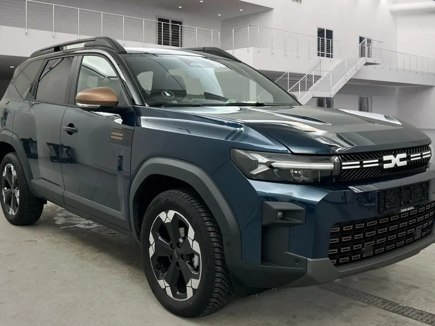 Dacia Bigster TCe 130 Extreme 4x4 Sitz+WSS+Lenkrad-Heiz GJR ESD Blau - 2