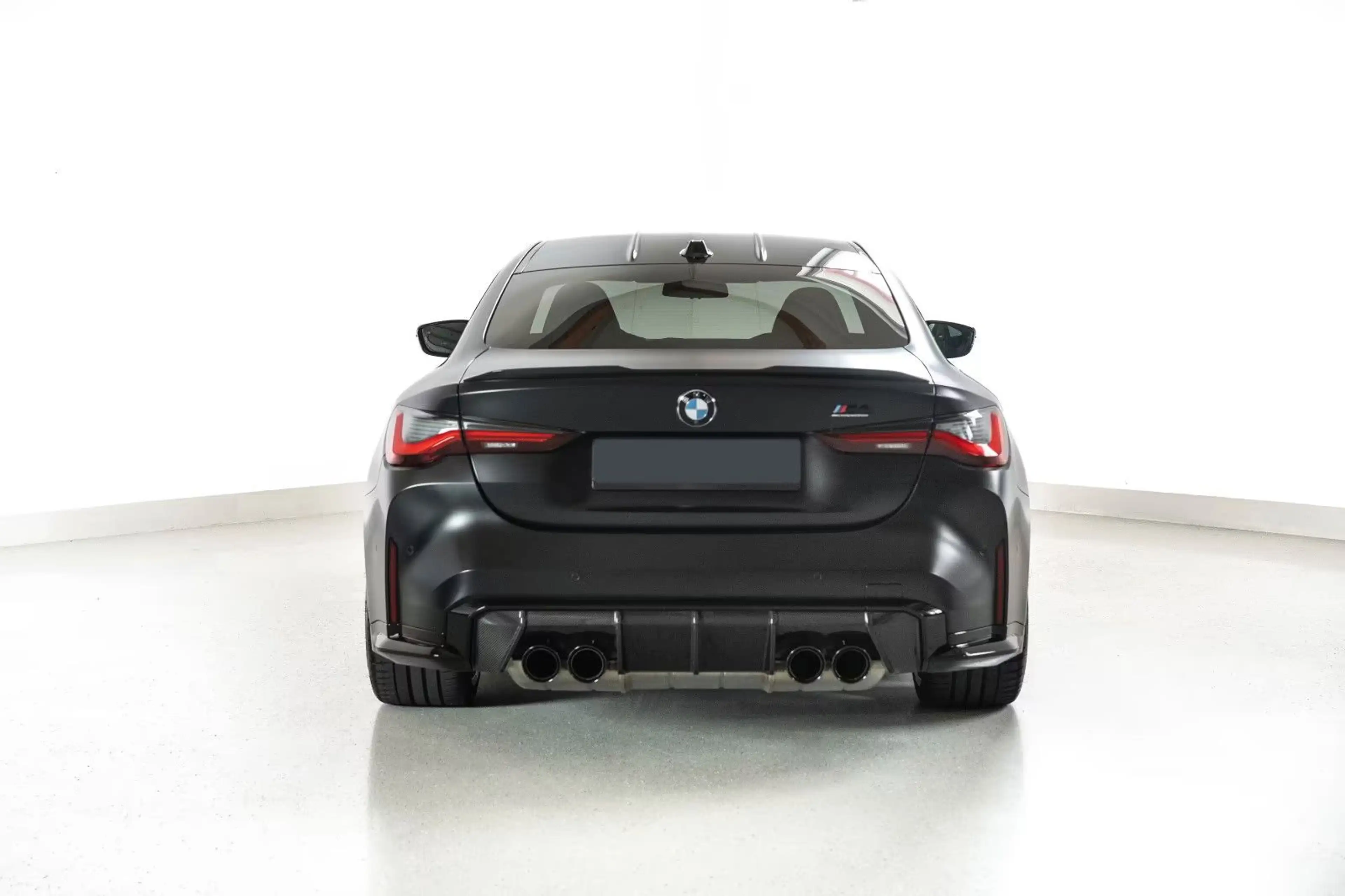BMW M4 Competition xDrive INDIVIDUAL DRIVERS KERAMIK — photo 5
