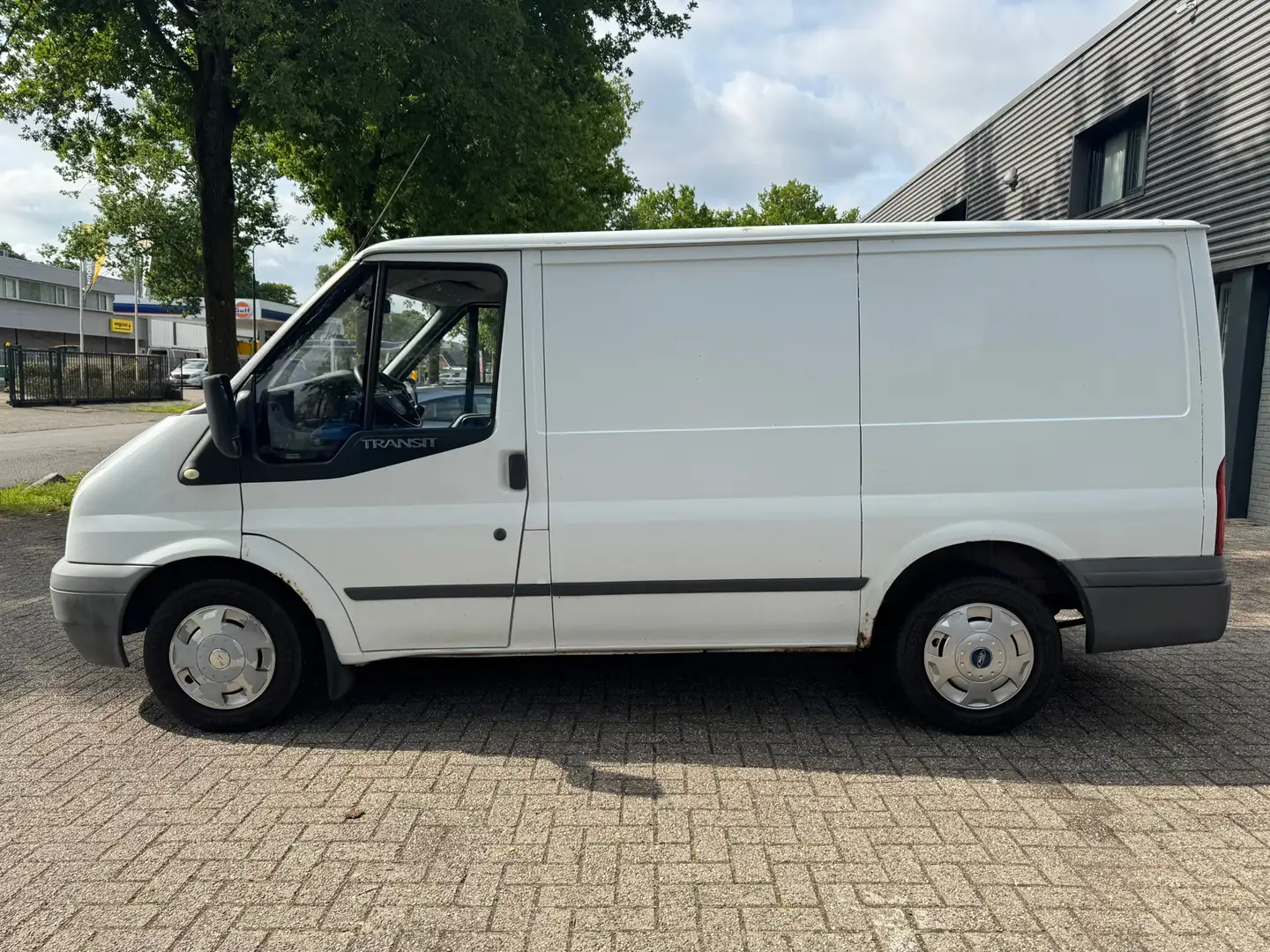 Ford Transit 260S 2.2 TDCI SHD Blanc - 2