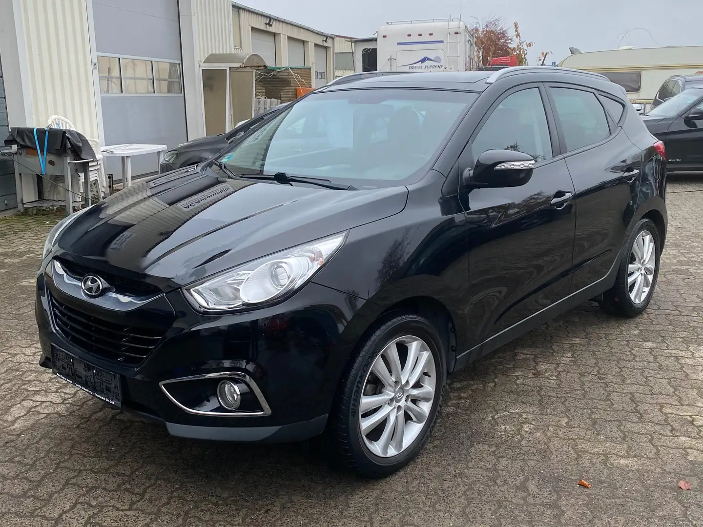 Hyundai iX35 2,0 4WD AUTOMATIK PREMIUM Noir - 1