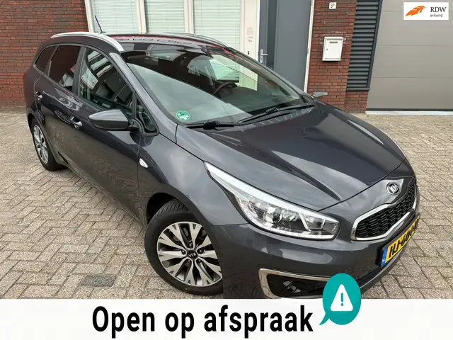 Kia Ceed SW / cee'd SW Sportswagon 1.0 T-GDi First Edition / Navi / Camer