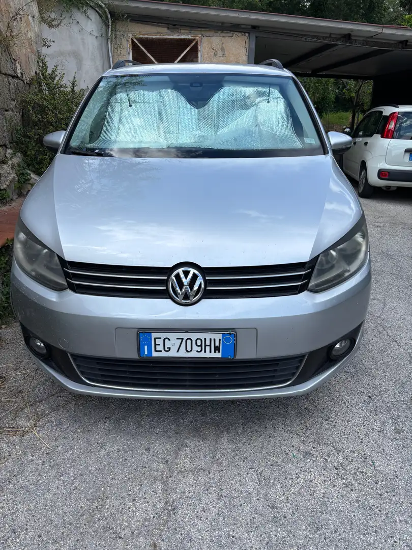 Volkswagen Touran 1.4 tsi ecofuel metano Plateado - 1