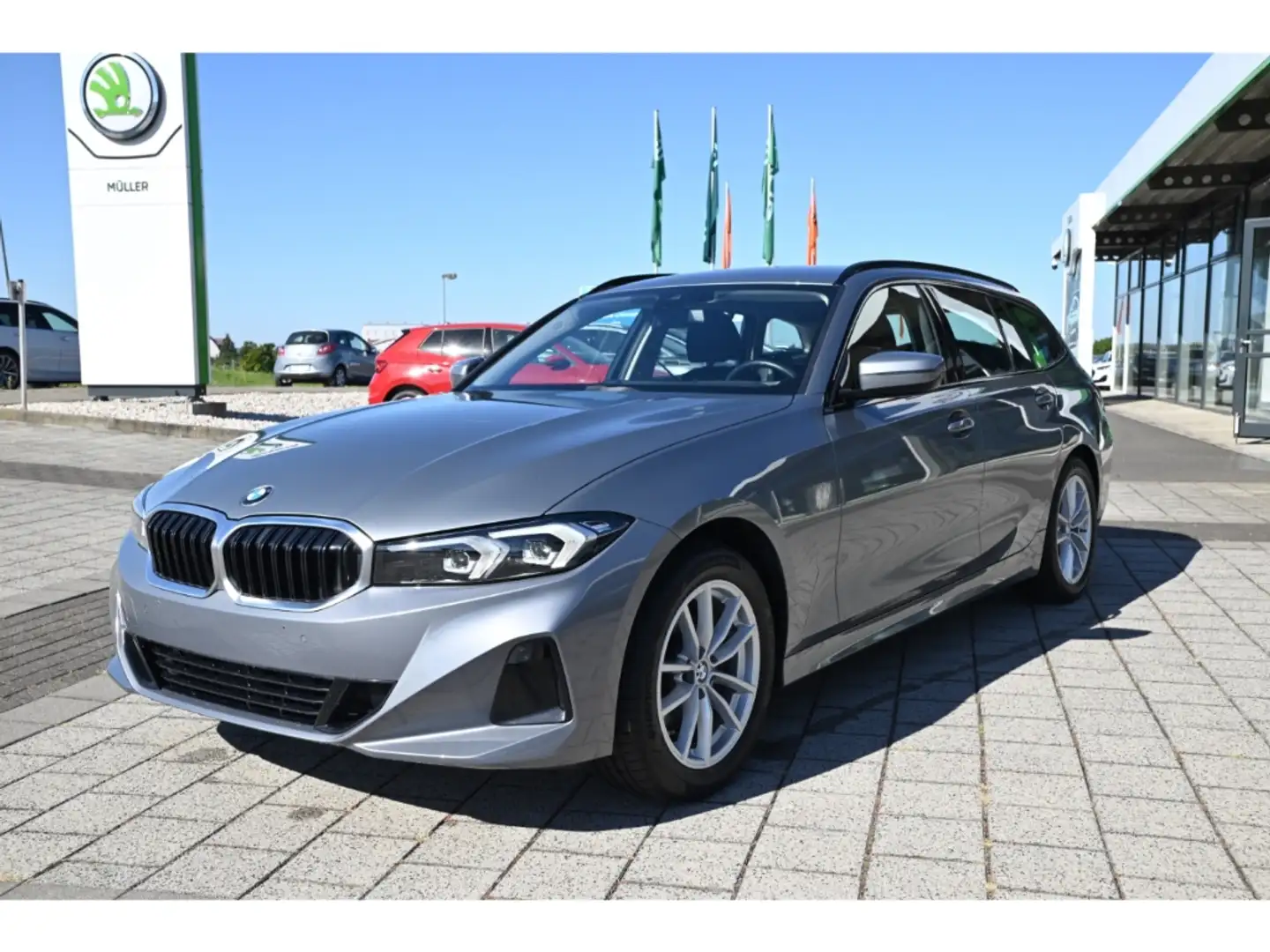 BMW 320 d xDrive Touring Navi LED Apple CarPlay SHz Grau - 1