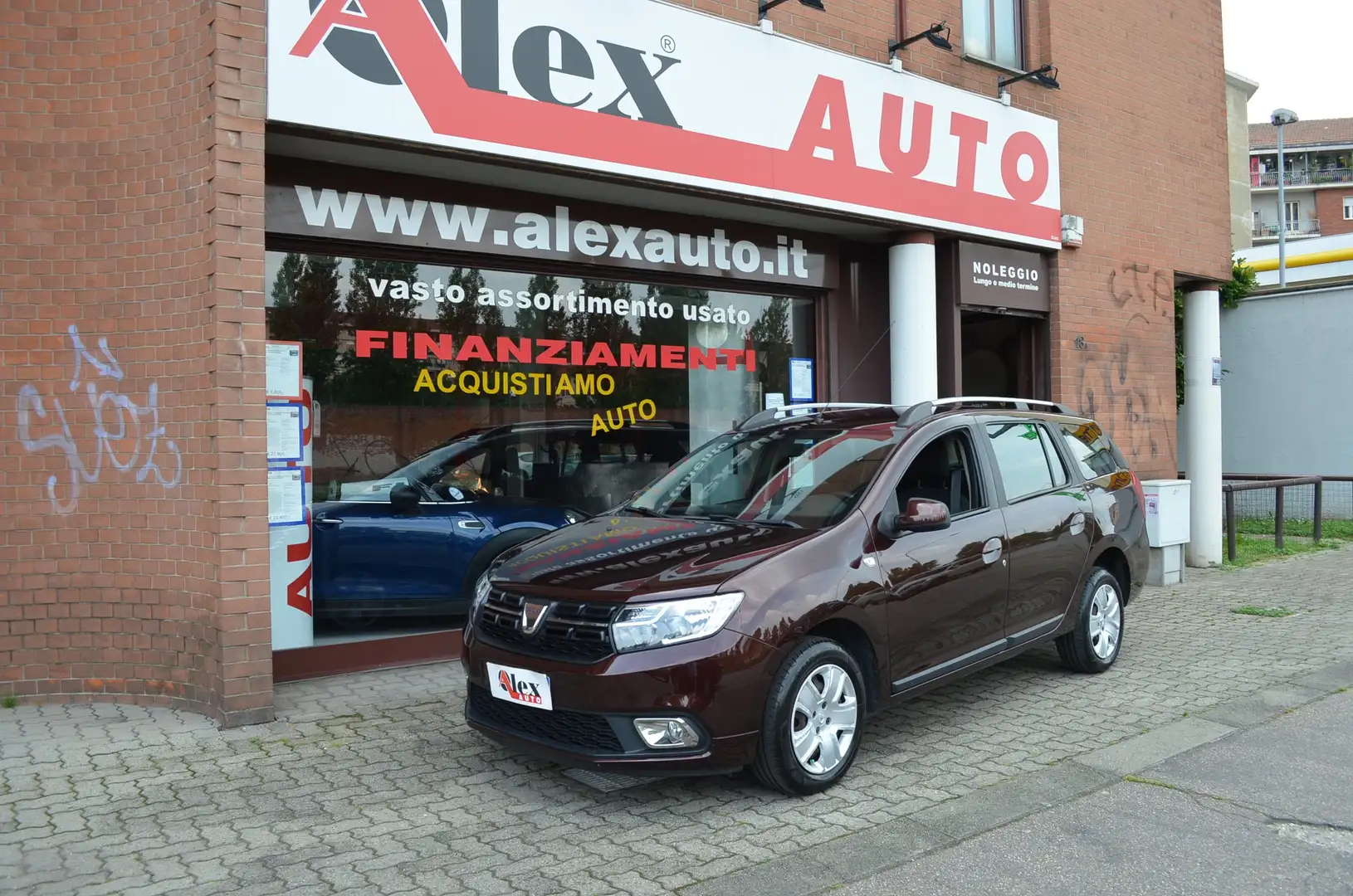 Dacia Logan MCV 0.9 tce Laureate Gpl 90cv OK Neopatentati Červená - 2