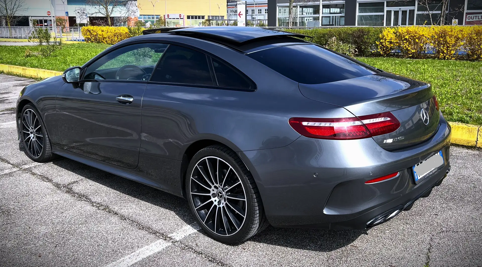 Mercedes-Benz E 400 E Coupe 400d AMG Premium Plus 4matic auto Grigio - 2