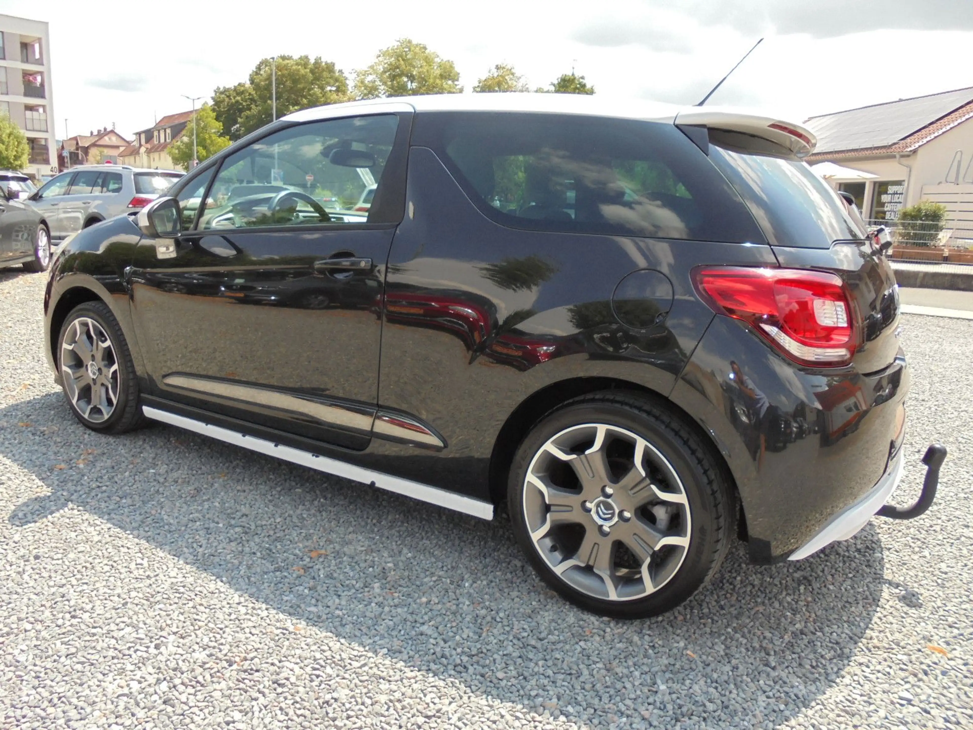 Citroen DS3 Ultra-Prestige — photo 7