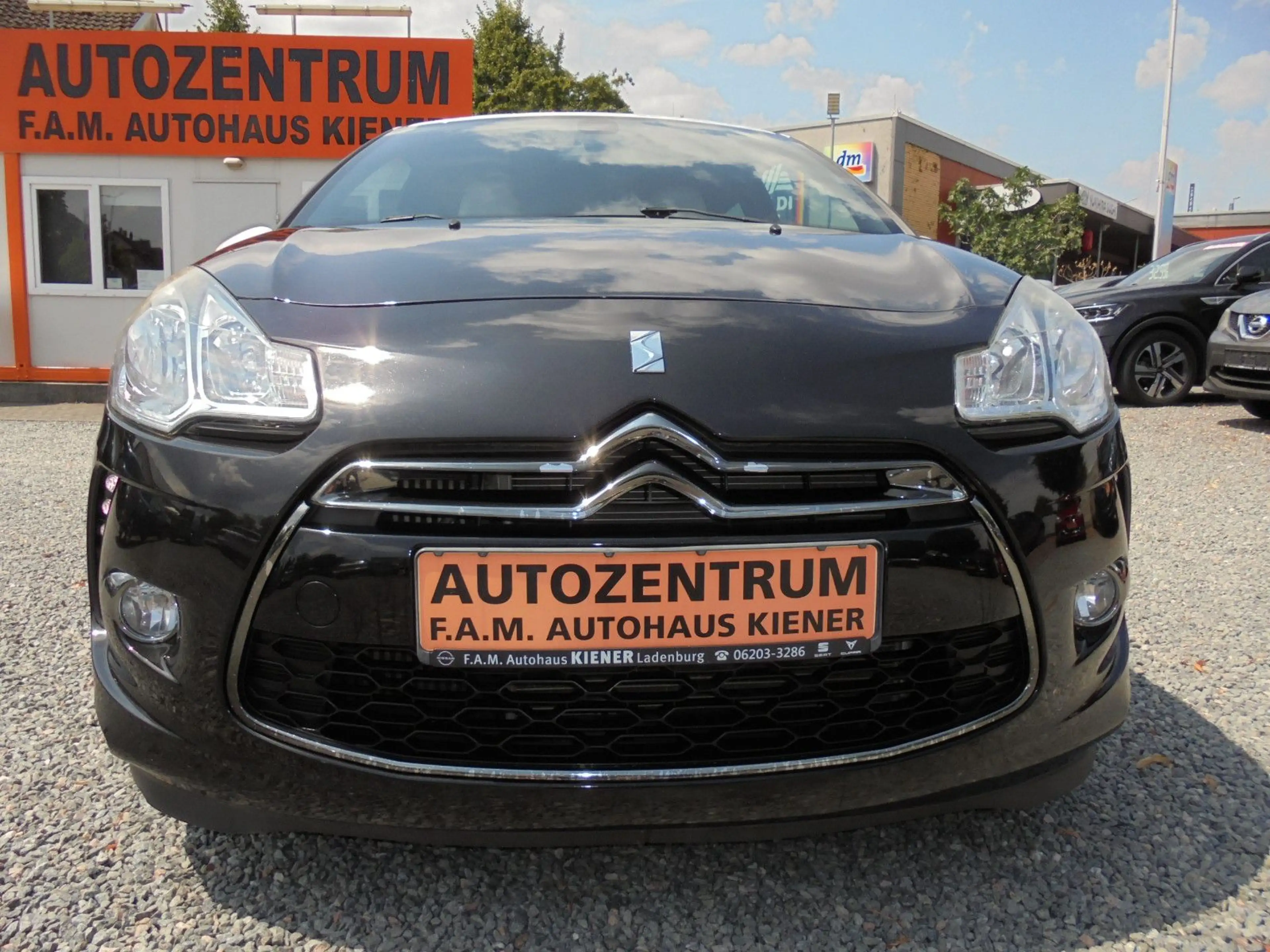 Citroen DS3 Ultra-Prestige — photo 2